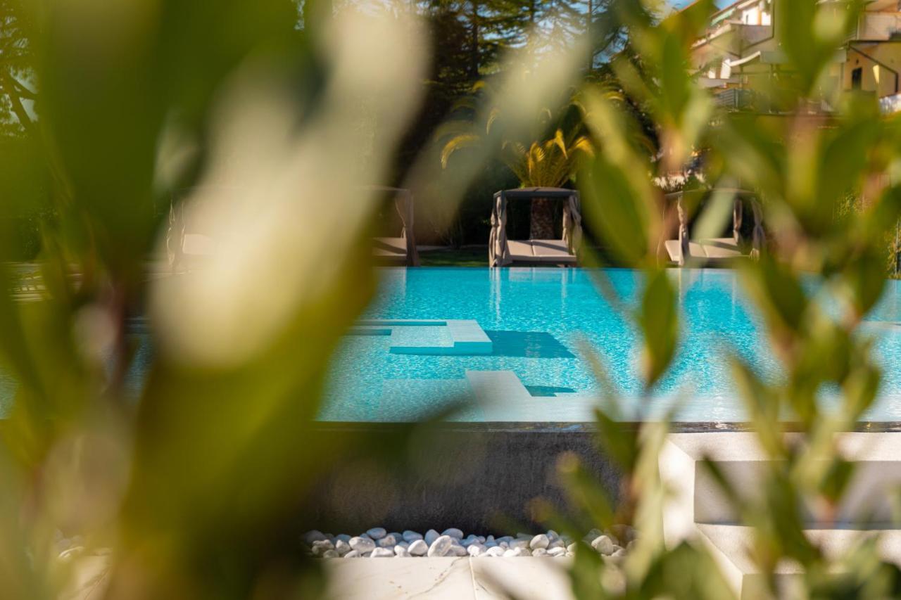 Pietra Bianca Hotel Numana Exterior photo