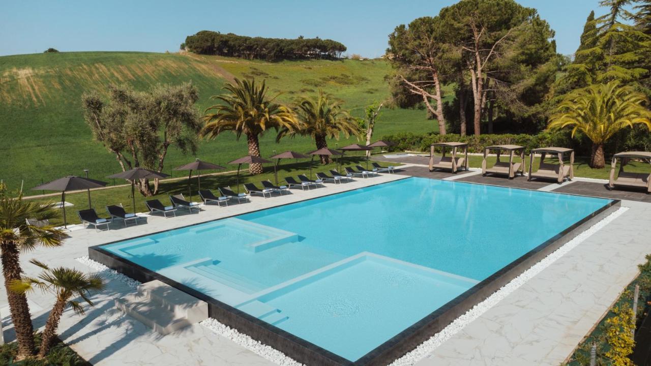 Pietra Bianca Hotel Numana Exterior photo